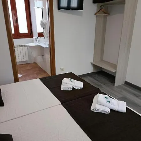 Miraiso Vandrerhjem *